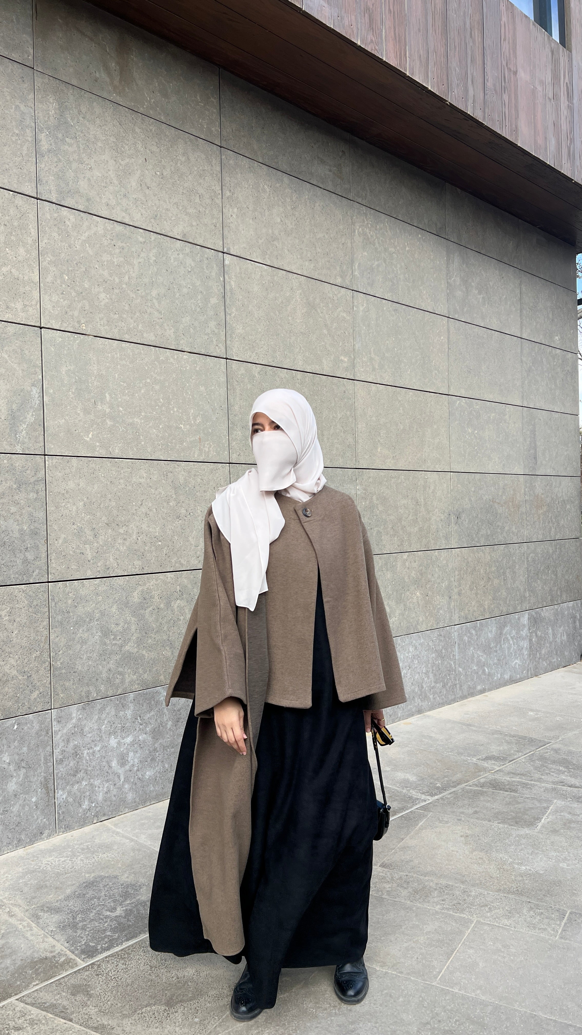 Nabeela Shawl Coat - Beige